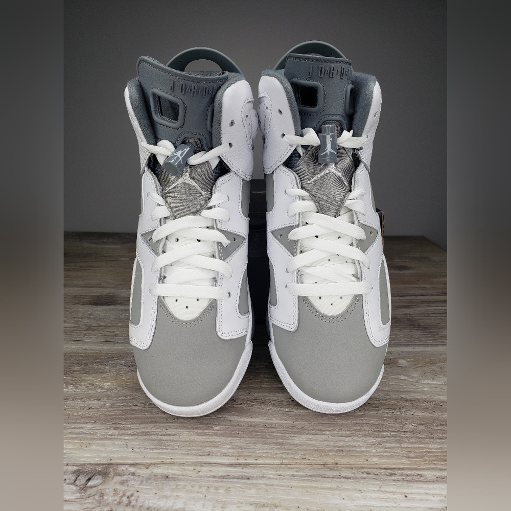Brand New Jordan Retro 6 White and Gray - Picture 4 of 8